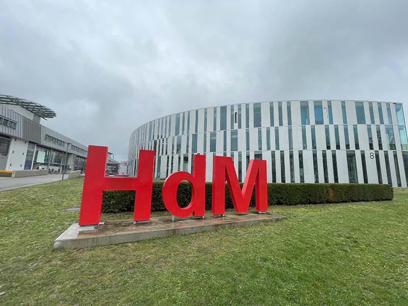 Zu Gast in Stuttgart: An der Hochschule der Medien (HdM) fand der 2. eduMEET-Workshop statt. Foto: Dirk Bei der Kellen